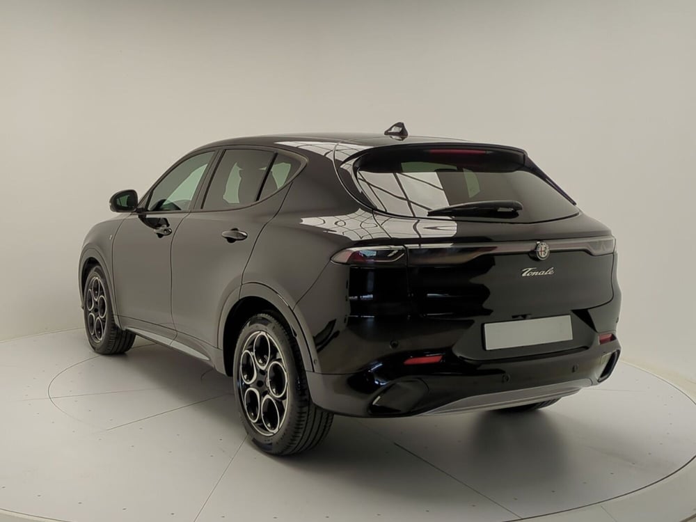 Alfa Romeo Tonale usata a Avellino (5)