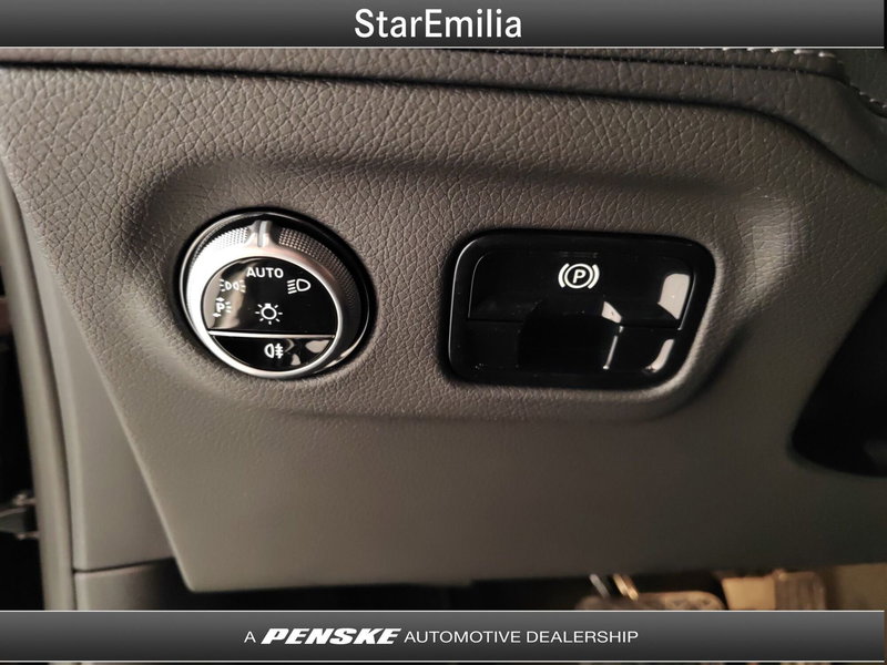 Mercedes-Benz EQE nuova a Bologna (14)