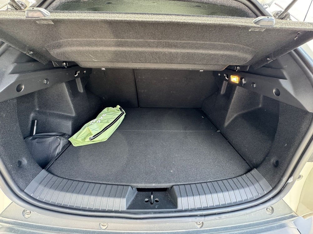 Dacia Duster usata a Pavia (7)