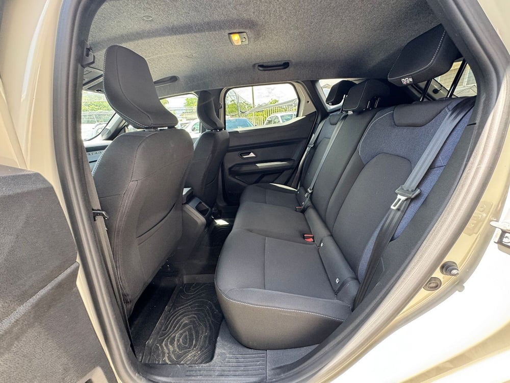 Dacia Duster usata a Pavia (8)