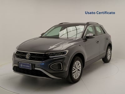 Volkswagen T-Roc 2.0 tdi Life 115cv del 2023 usata a Pratola Serra