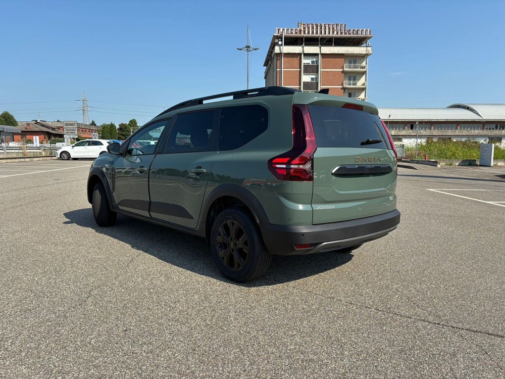 Dacia Jogger nuova a Pavia (4)