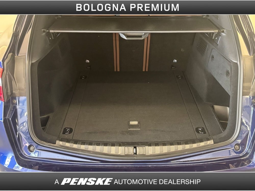 Alfa Romeo Stelvio usata a Bologna (11)