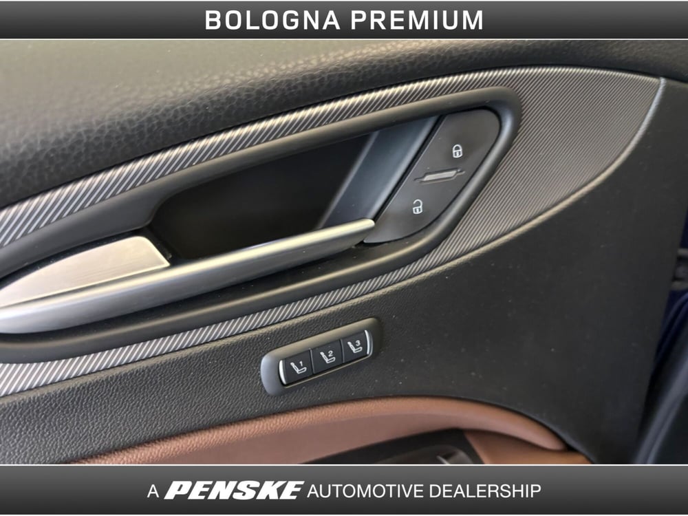 Alfa Romeo Stelvio usata a Bologna (19)
