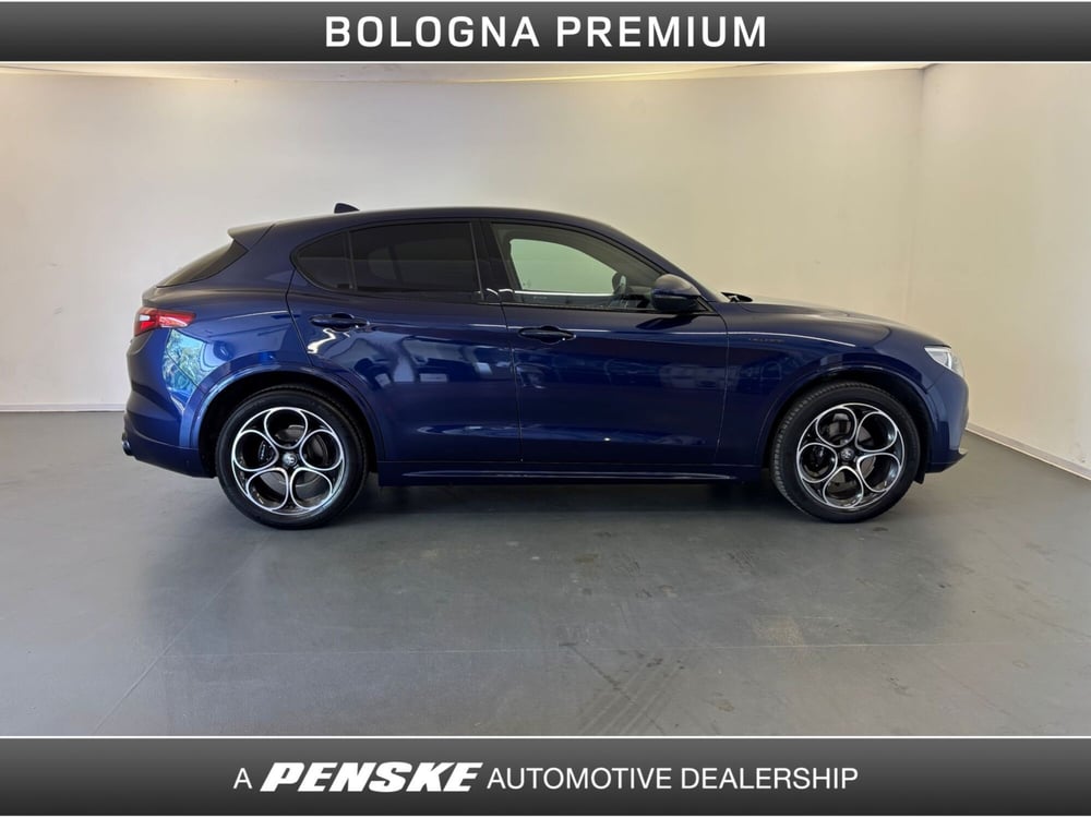 Alfa Romeo Stelvio usata a Bologna (5)
