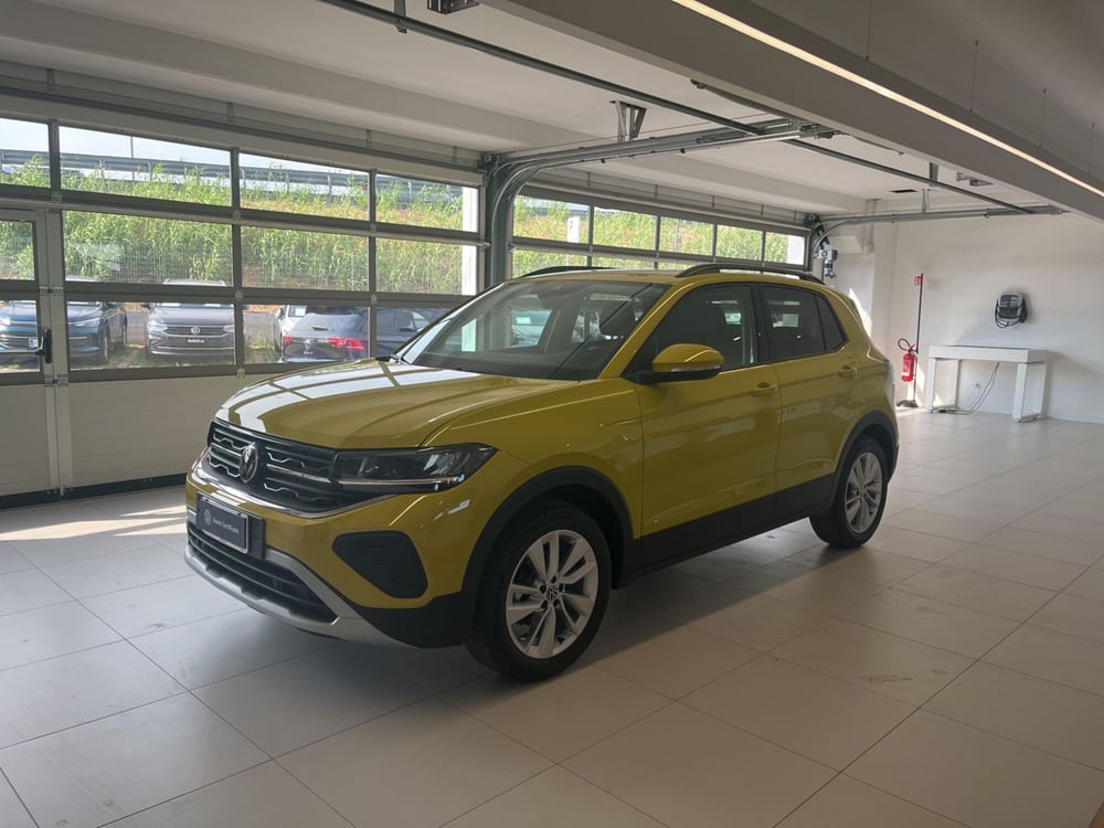 Volkswagen T-Cross nuova a Salerno