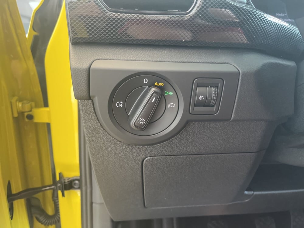 Volkswagen T-Cross nuova a Salerno (16)