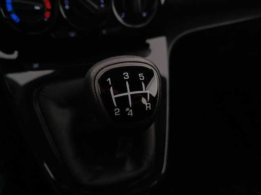 Lancia Ypsilon usata a Venezia (15)