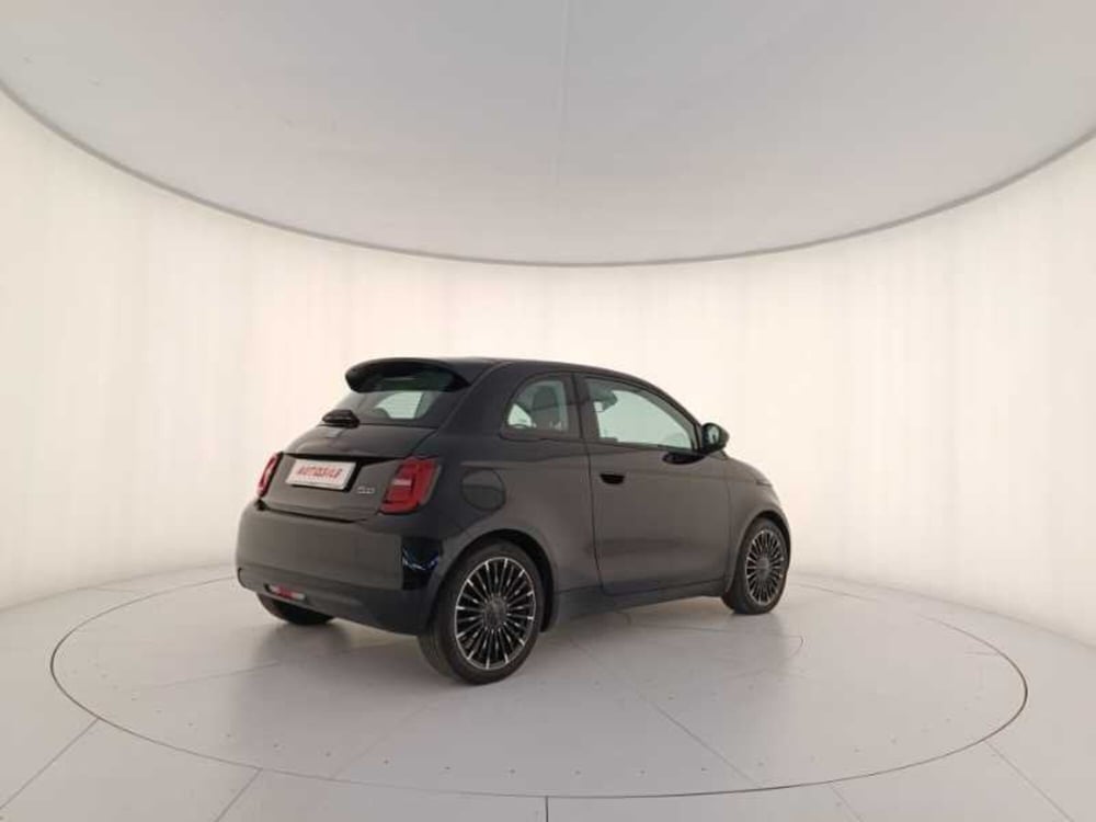Fiat 500e usata a Treviso (6)