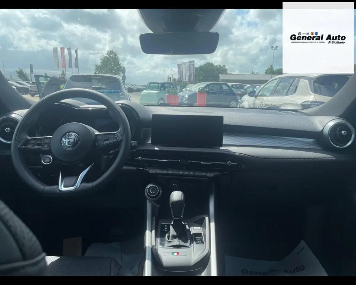 Alfa Romeo Tonale nuova a Lucca (13)
