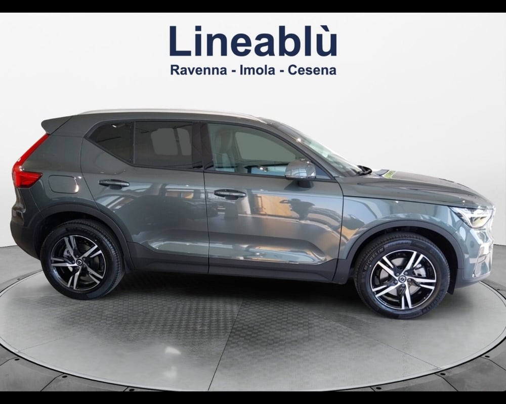Volvo XC40 nuova a Bologna (6)