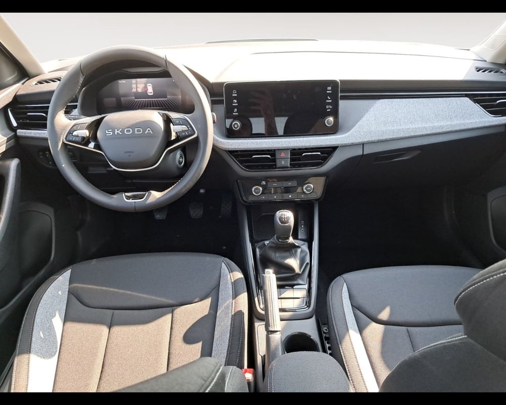 Skoda Kamiq nuova a Ravenna (12)