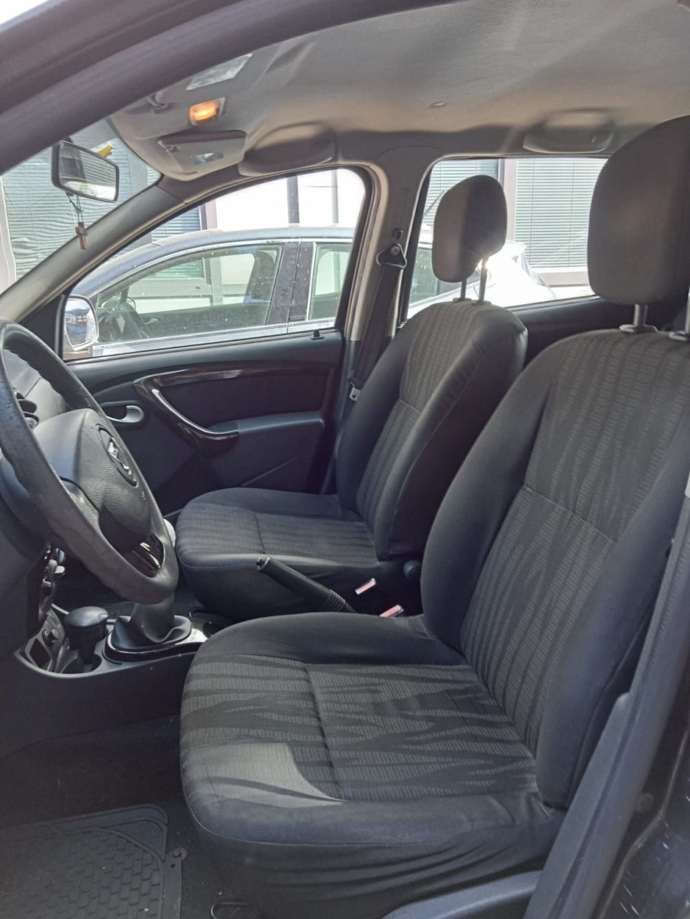 Dacia Duster usata a Firenze (7)