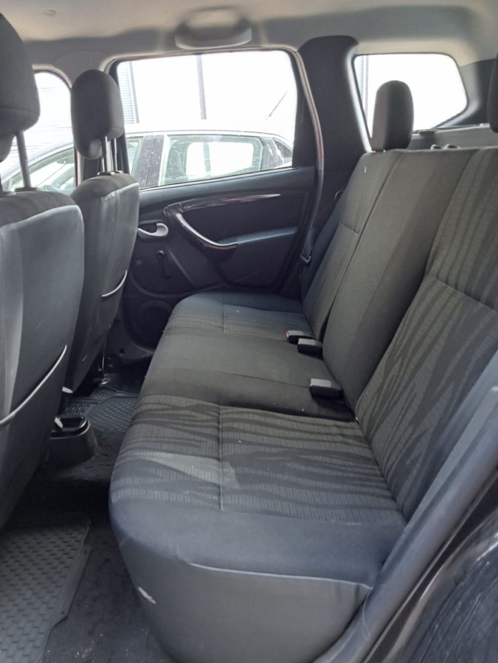 Dacia Duster usata a Firenze (9)