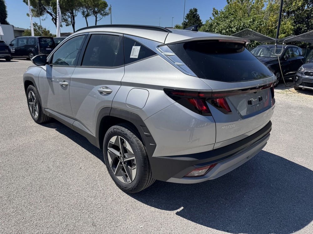 Hyundai Tucson nuova a Pordenone (3)