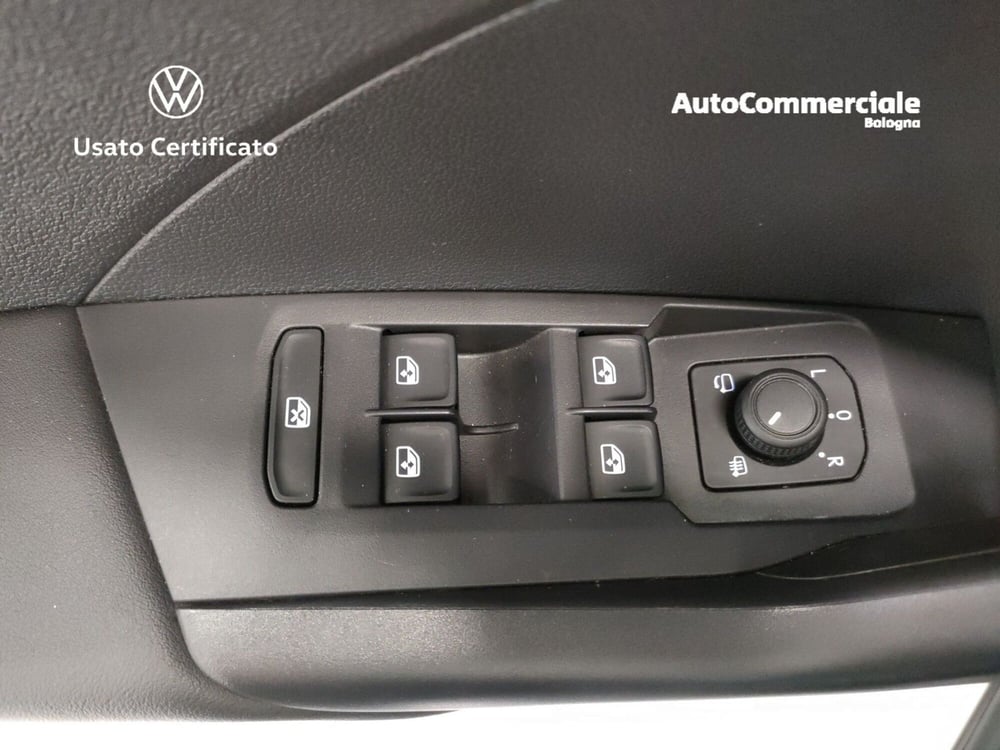Volkswagen T-Cross usata a Bologna (9)