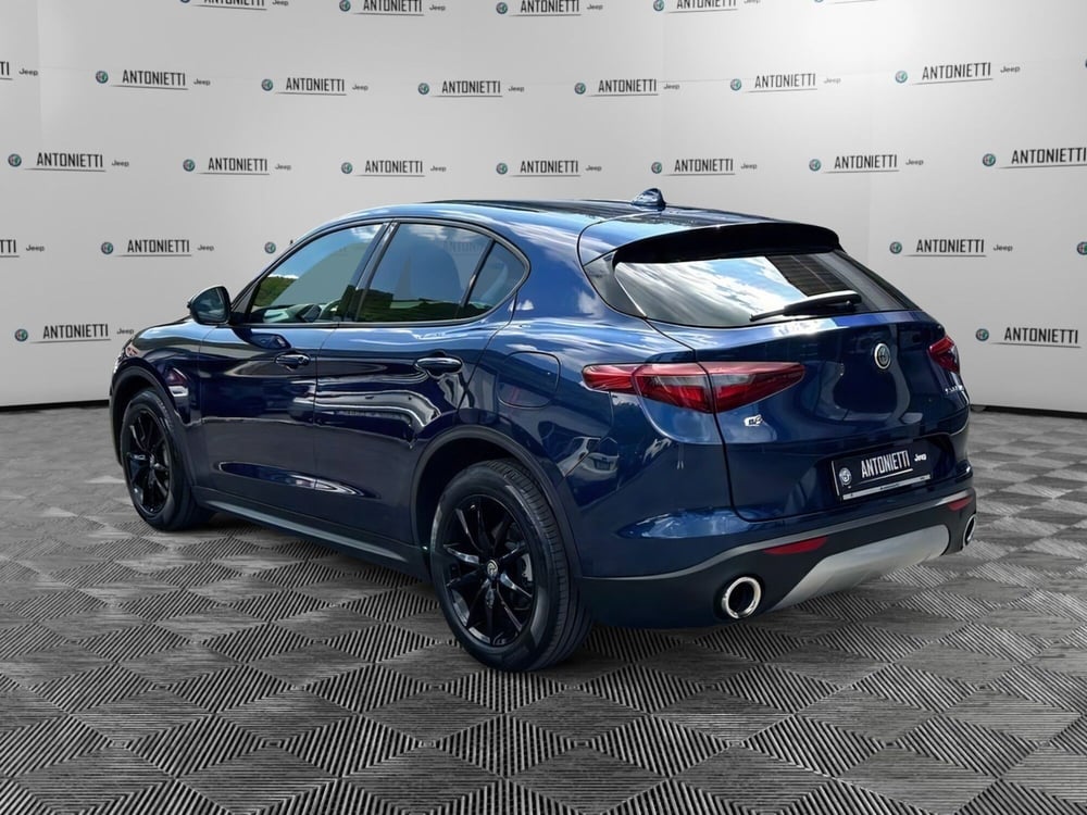 Alfa Romeo Stelvio usata a Ancona (6)