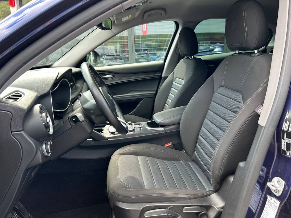 Alfa Romeo Stelvio usata a Ancona (8)