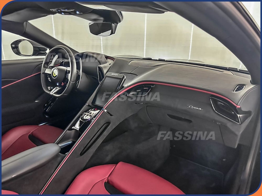 Ferrari Roma Coupé usata a Milano (13)