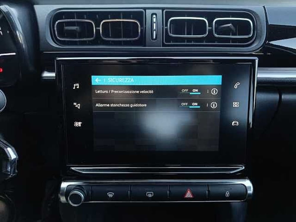 Citroen C3 Aircross usata a Milano (18)