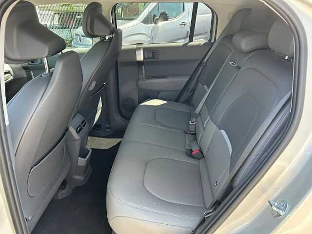Kia EV3 usata a Milano (10)