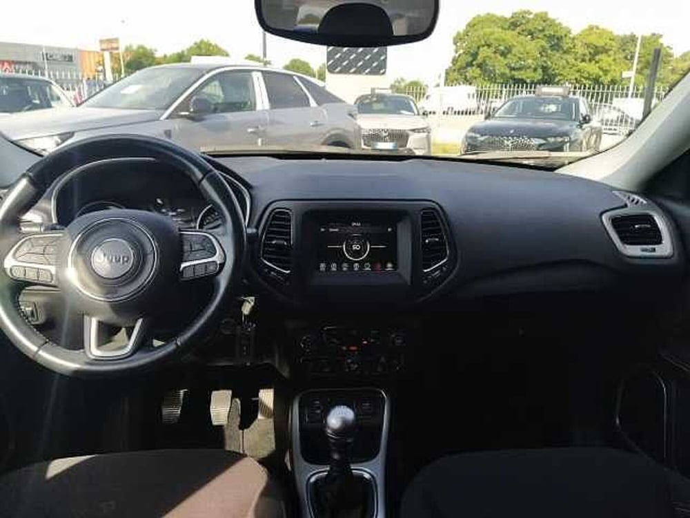 Jeep Compass usata a Milano (9)