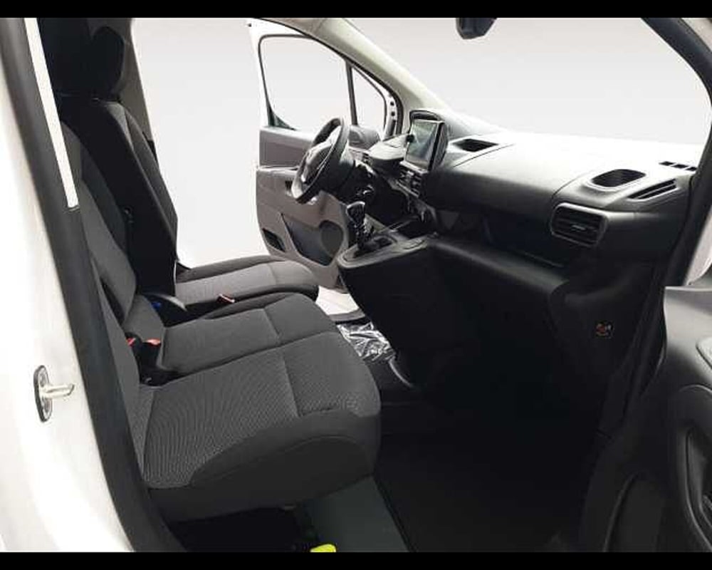 Peugeot Partner Furgone nuova a Cuneo (13)