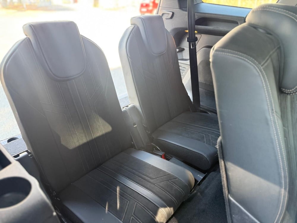 Peugeot 5008 usata a Massa-Carrara (14)