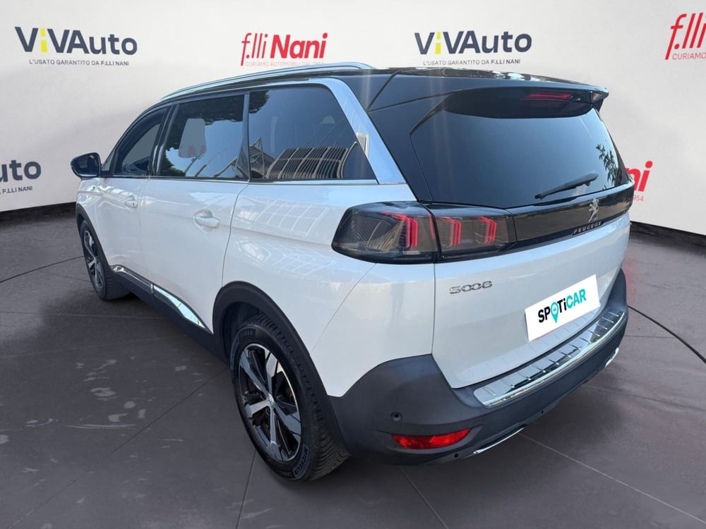 Peugeot 5008 usata a Massa-Carrara (20)