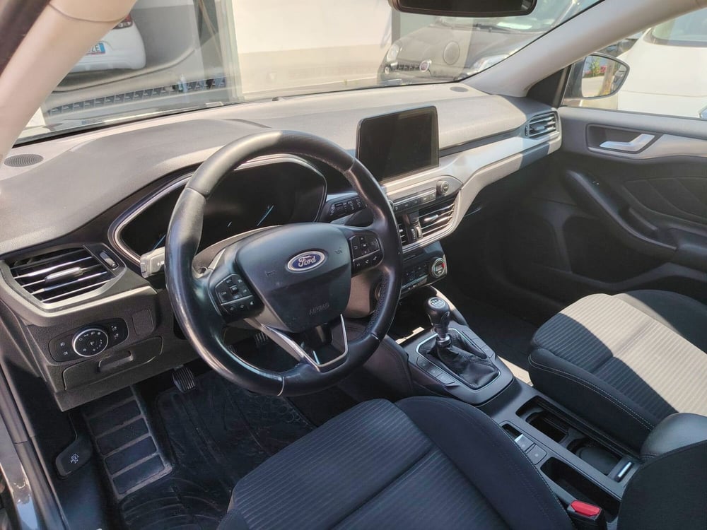 Ford Focus usata a Massa-Carrara (20)