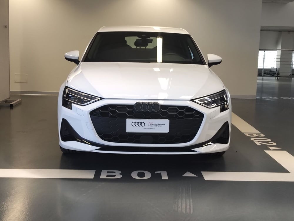 Audi A3 Sportback nuova a Modena (2)