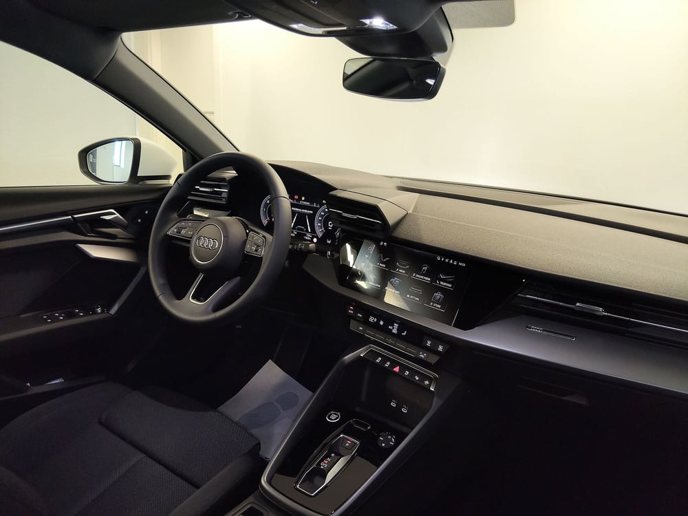 Audi A3 Sportback nuova a Modena (8)