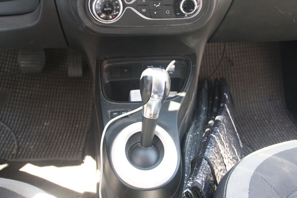 Renault Twingo usata a Catania (13)