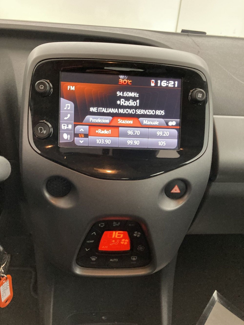 Toyota Aygo usata a Barletta-Andria-Trani (12)