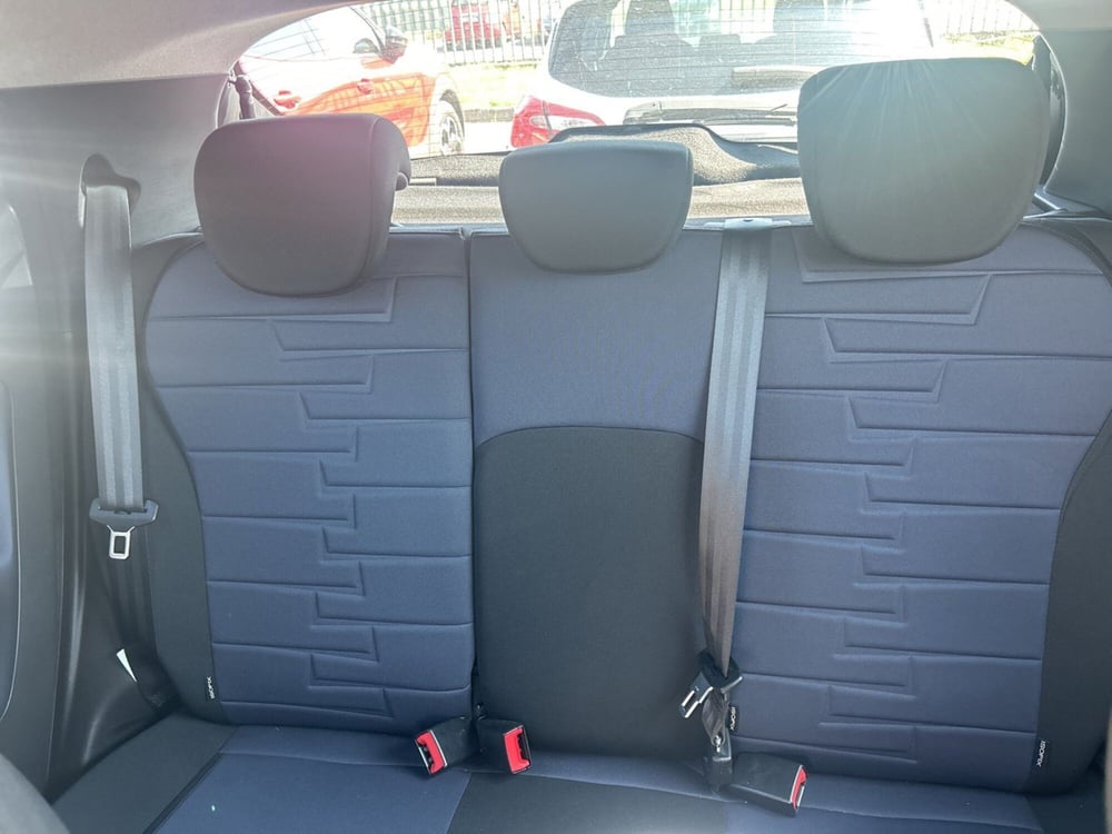 Lancia Ypsilon usata a Bergamo (18)