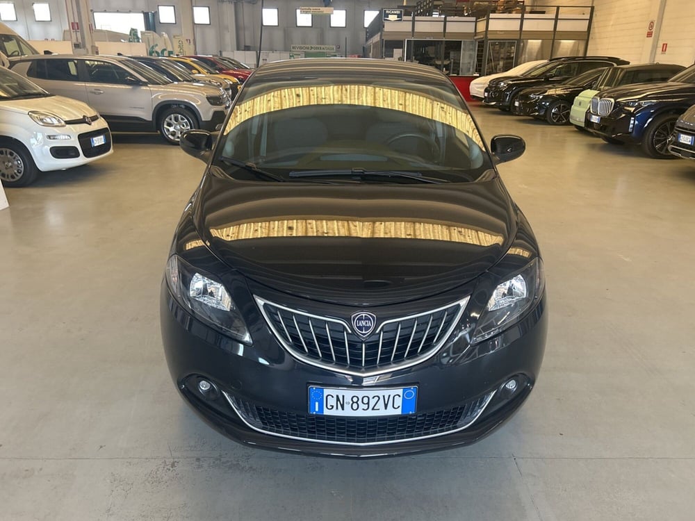 Lancia Ypsilon usata a Bergamo (8)