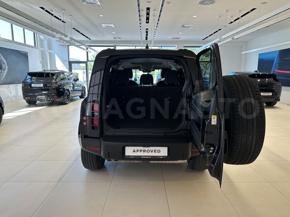 Land Rover Defender usata a Forlì-Cesena (7)