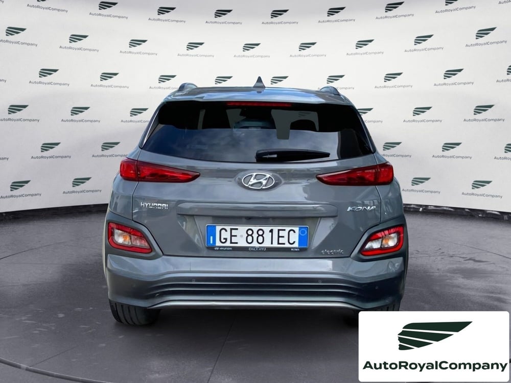 Hyundai Kona usata a Roma (12)