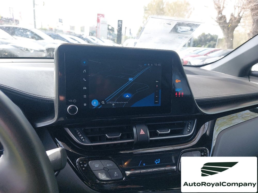 Toyota Toyota C-HR usata a Roma (13)