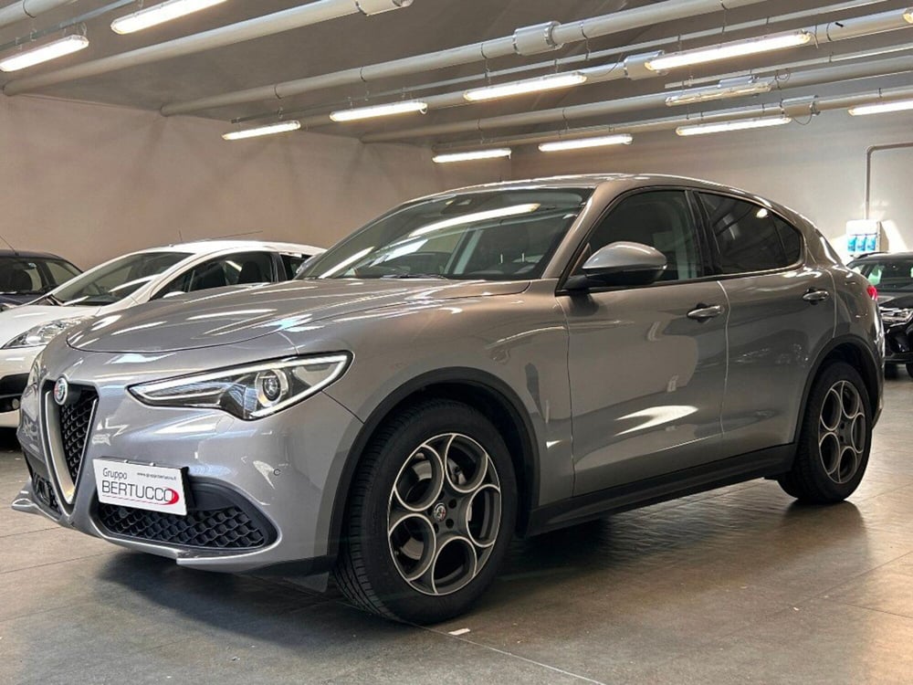 Alfa Romeo Stelvio usata a Verona (3)