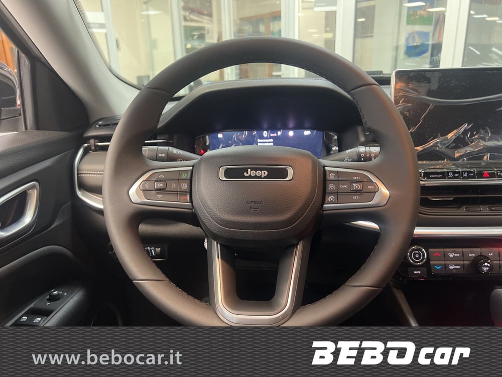 Jeep Compass nuova a Torino (12)