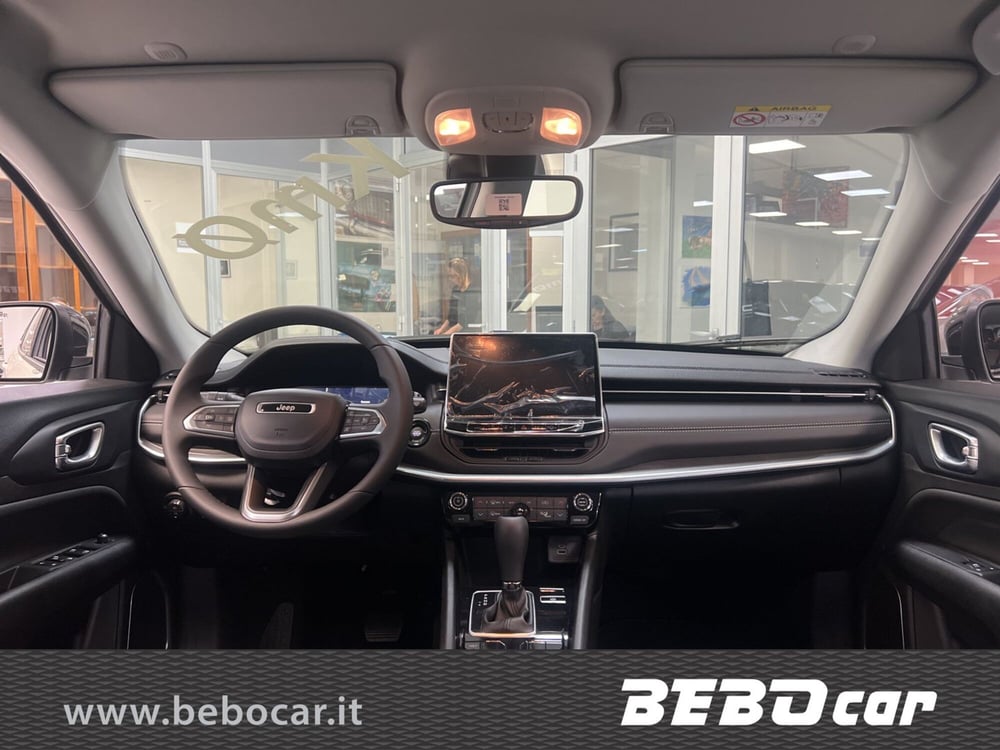 Jeep Compass nuova a Torino (15)