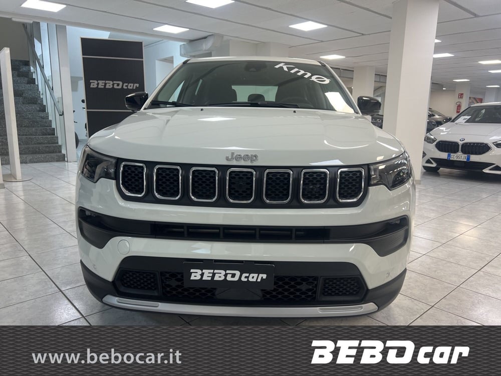 Jeep Compass nuova a Torino (4)