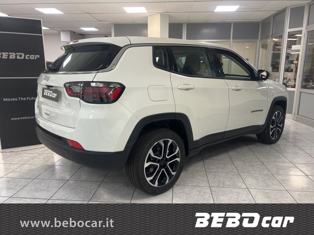 Jeep Compass nuova a Torino (6)