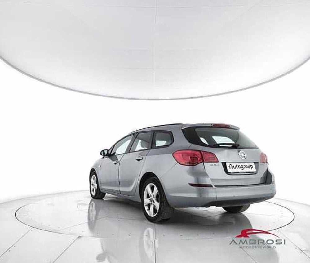 Opel Astra Station Wagon usata a Viterbo (4)