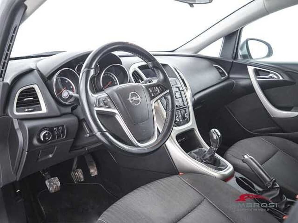 Opel Astra Station Wagon usata a Viterbo (8)