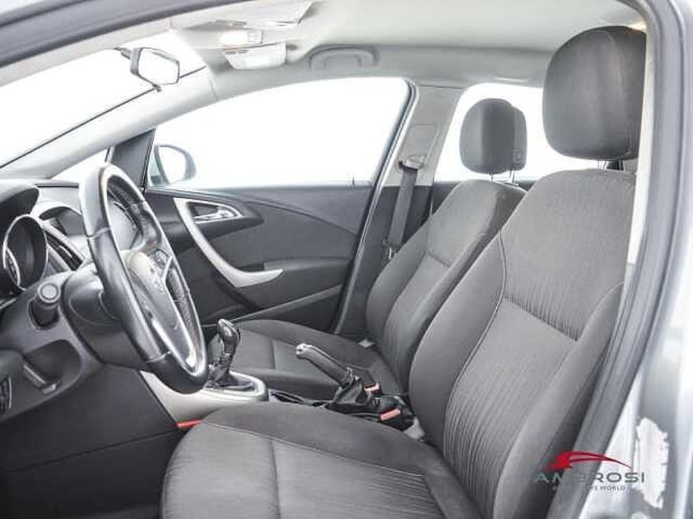 Opel Astra Station Wagon usata a Viterbo (9)