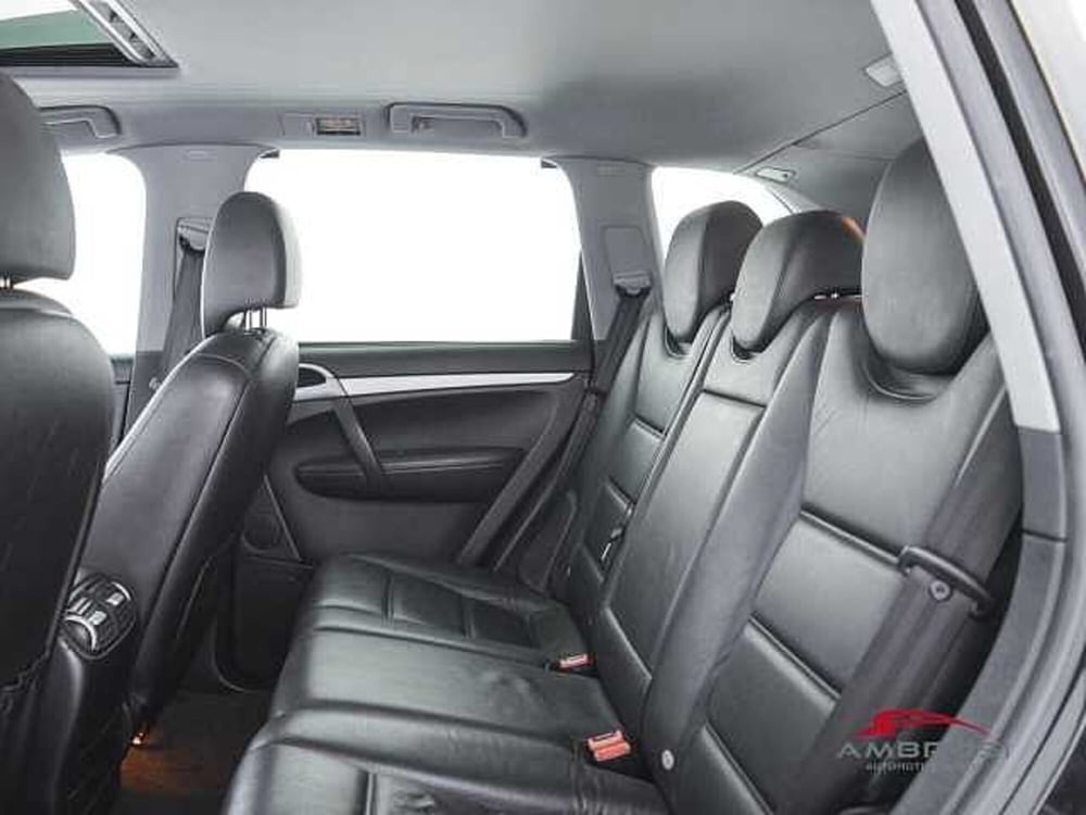 Porsche Cayenne usata a Viterbo (10)