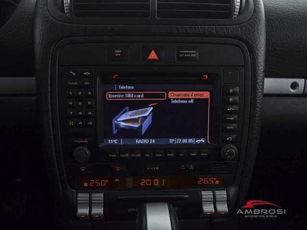 Porsche Cayenne usata a Viterbo (16)