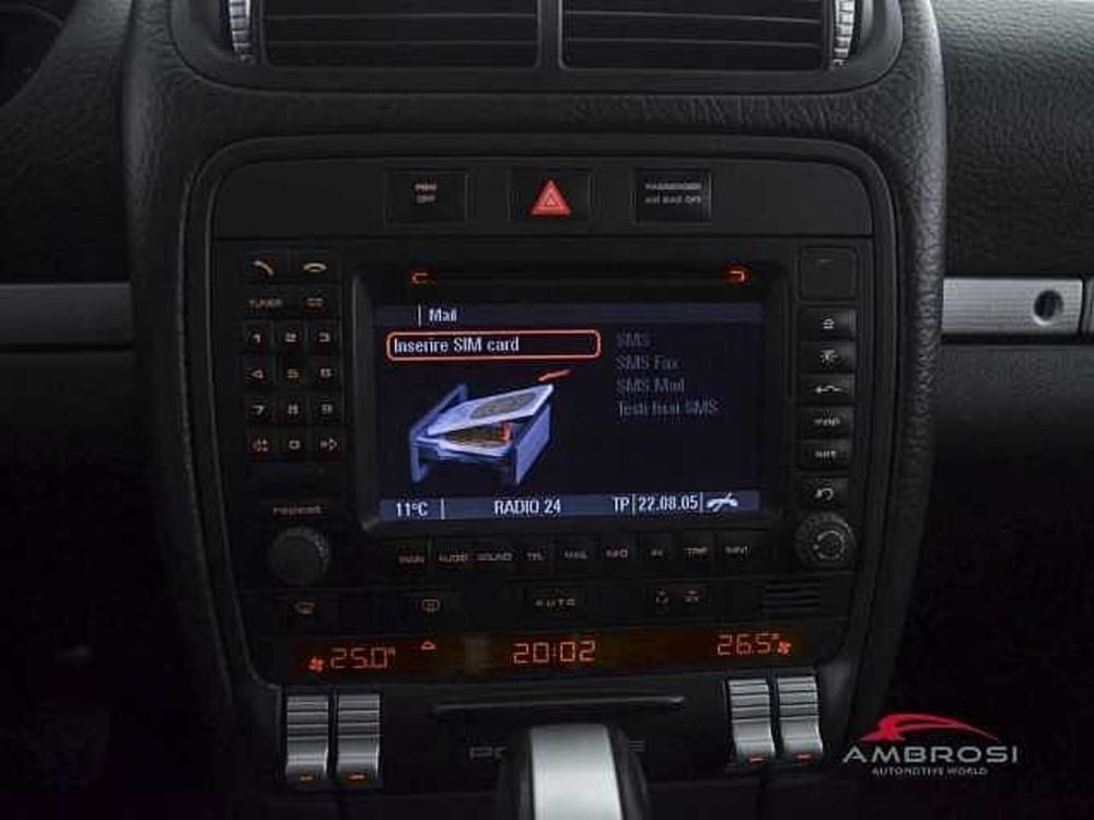 Porsche Cayenne usata a Viterbo (17)